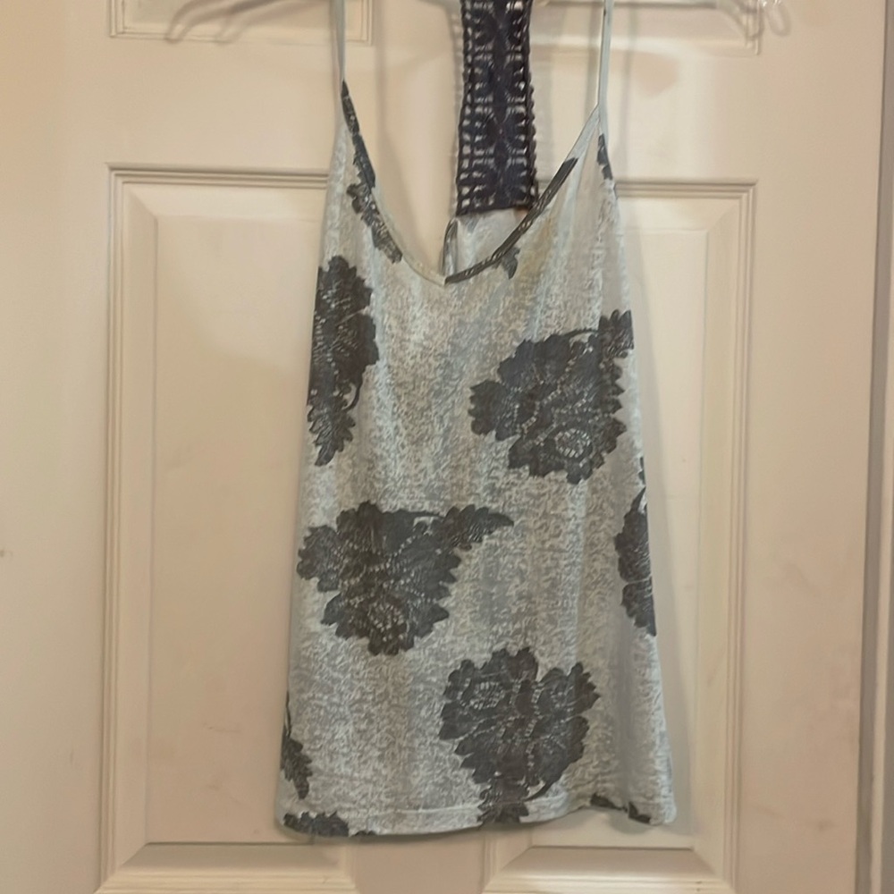 Pretty tank top with lace on back strap